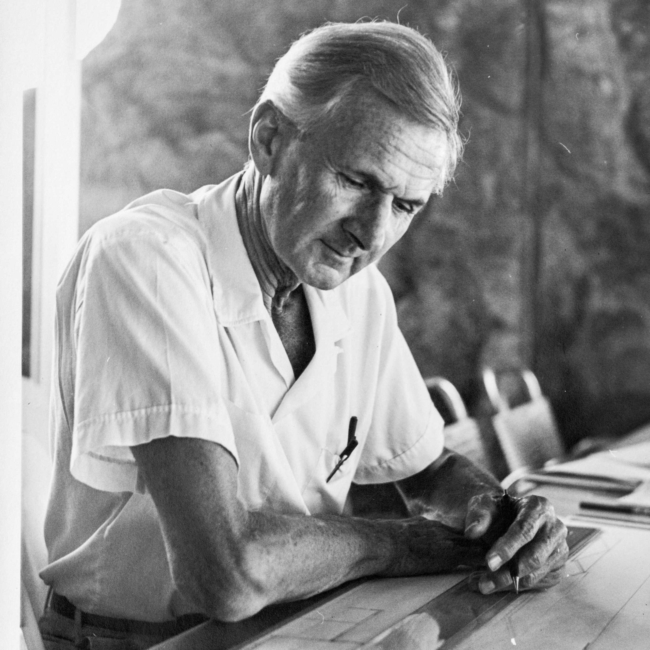 2023_09_AluminaireHouse_Frey