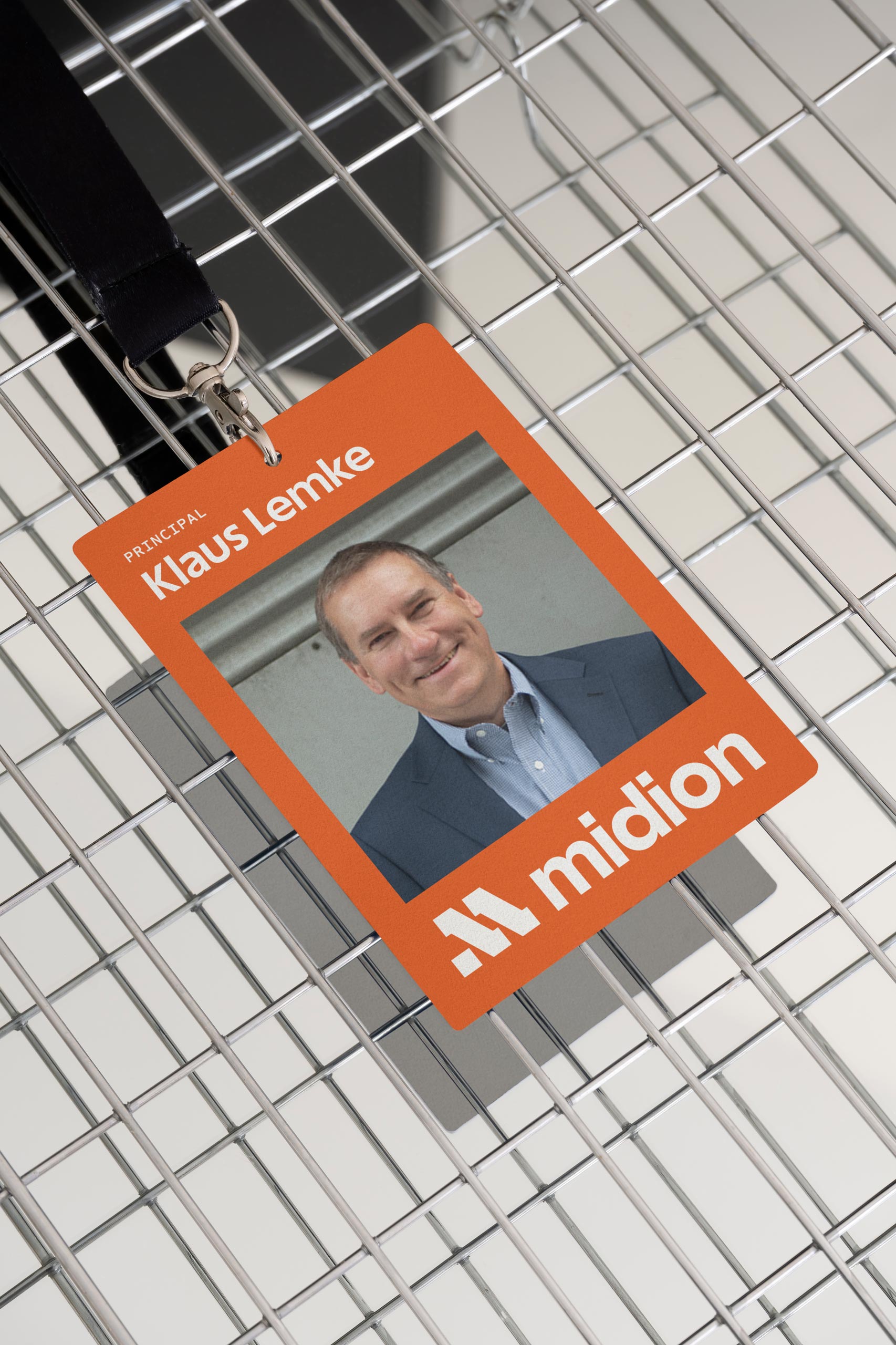 Midion_ID_Card_Mockup